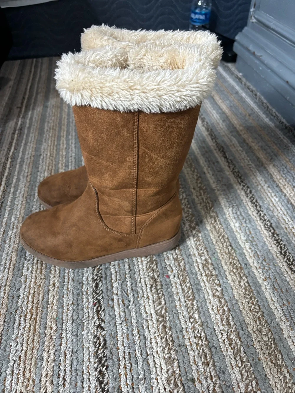 Cat & Jack warm faux